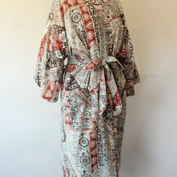 Vintage 1960s 1970s Robe with Pockets, Roytex Terrycloth Housecoat, Tiki Brown - Picture 5 of 10